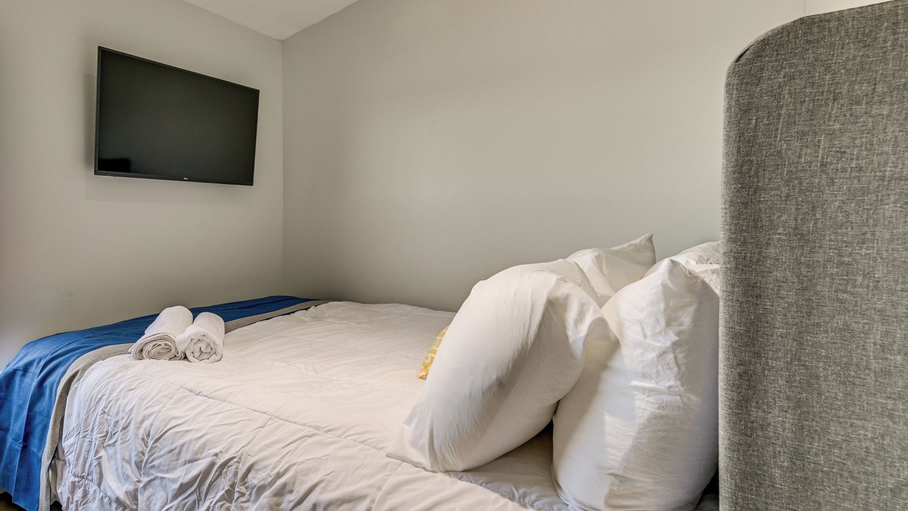 Photo of Bedroom in New London