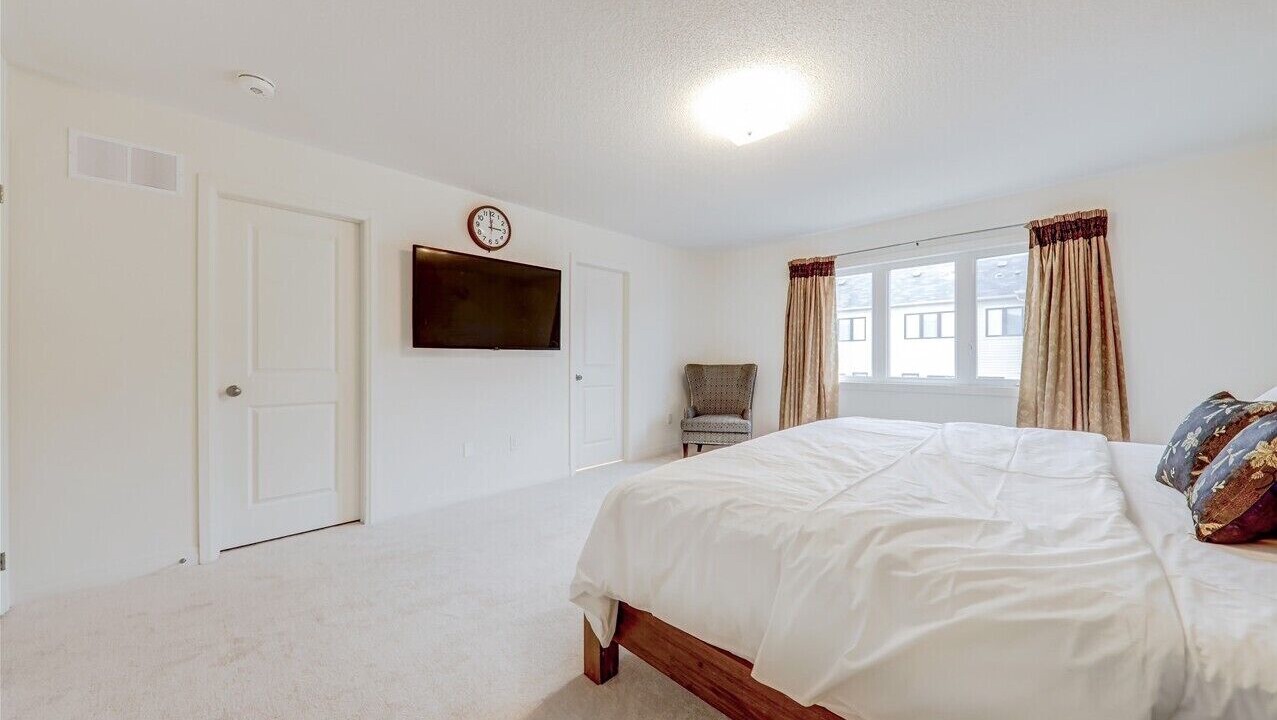 Photo of Bedroom in Clarington