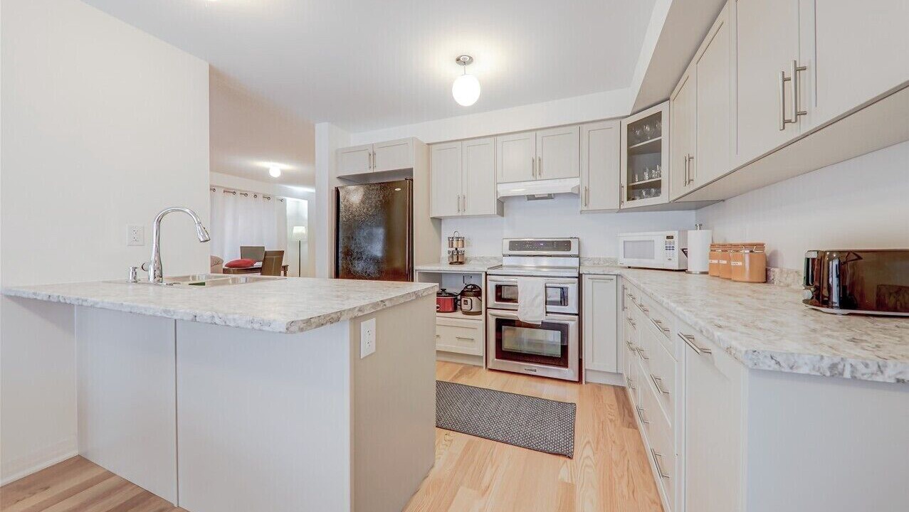 Photo of Kitchen in Clarington