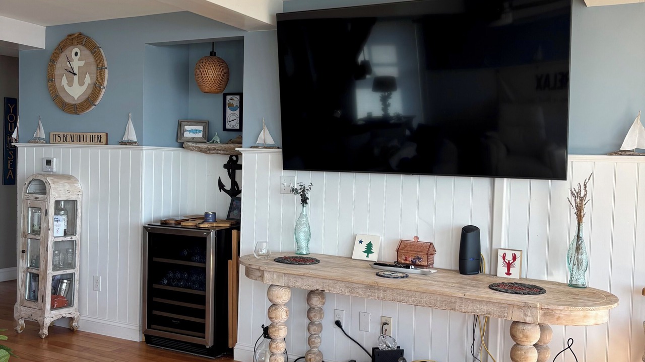 Photo of Livingroom in Camp Ellis