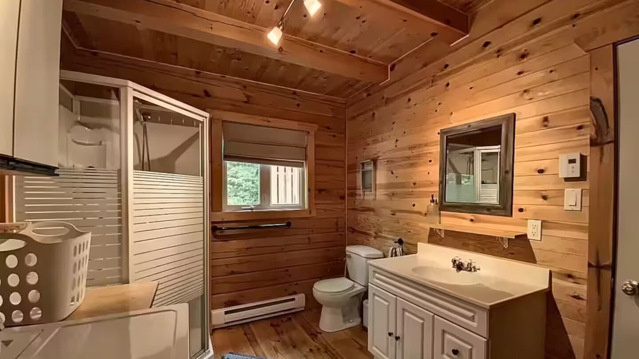 Photo of Bathroom in Litchfield