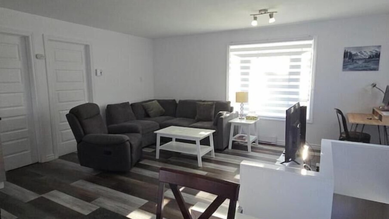 Photo of Livingroom in Riviere-a-Pierre