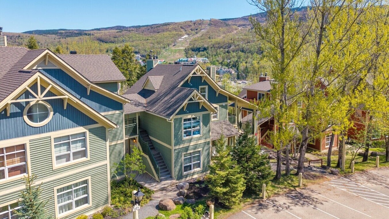 Photo of Others in Tremblant-Les-Eaux
