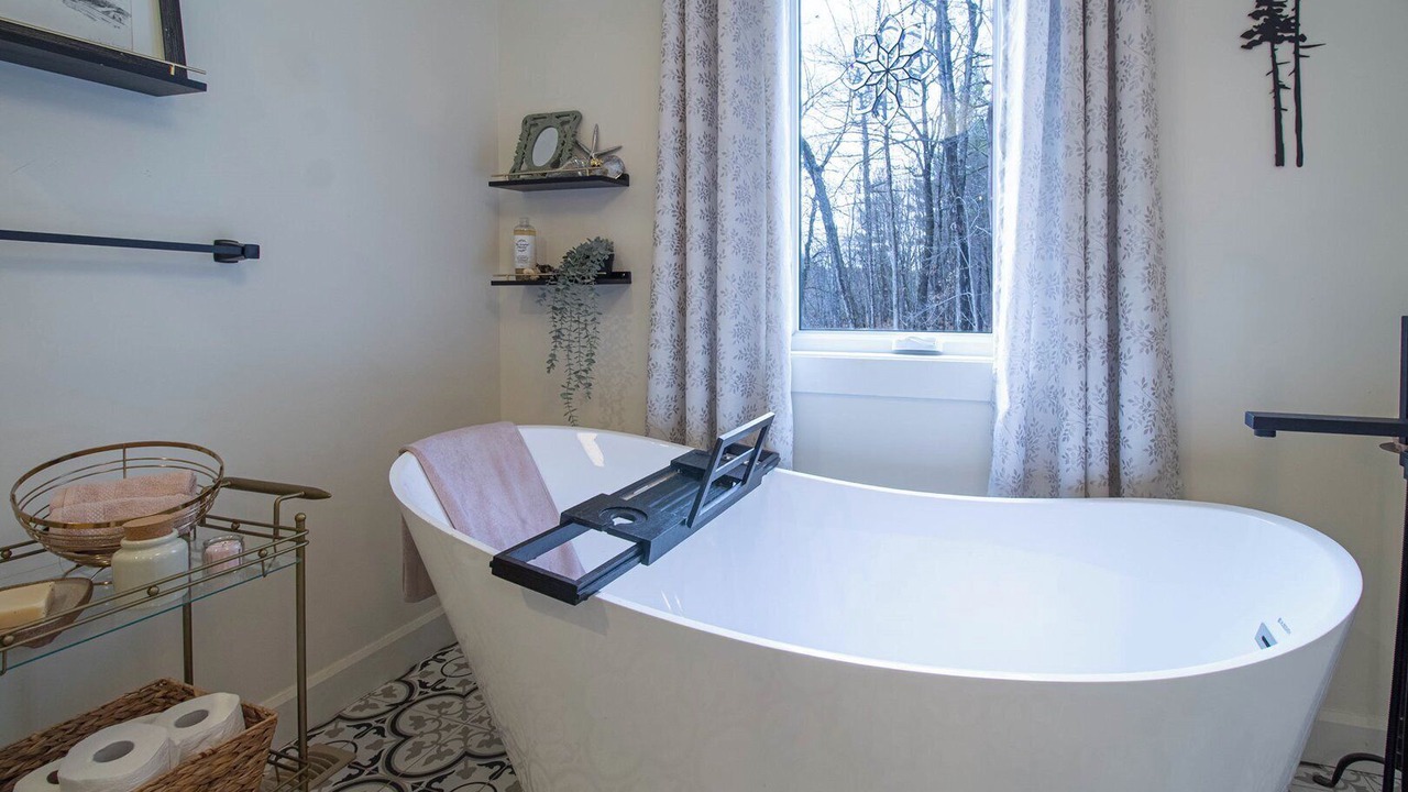 Photo of Bathroom in Jones Falls