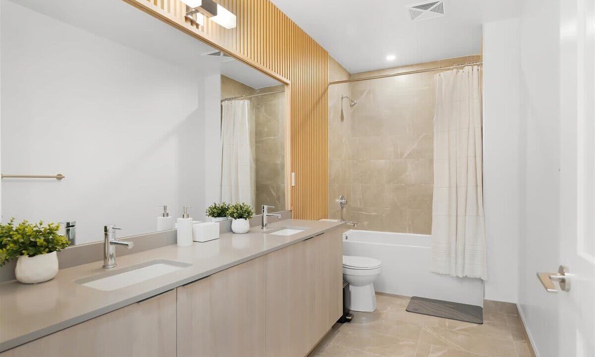 Photo of Bathroom in Toronto Entertainment District