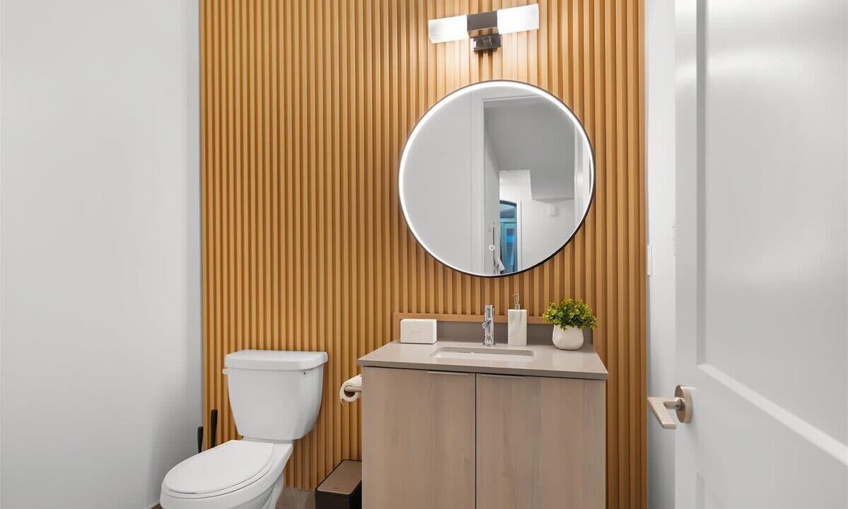 Photo of Bathroom in Toronto Entertainment District