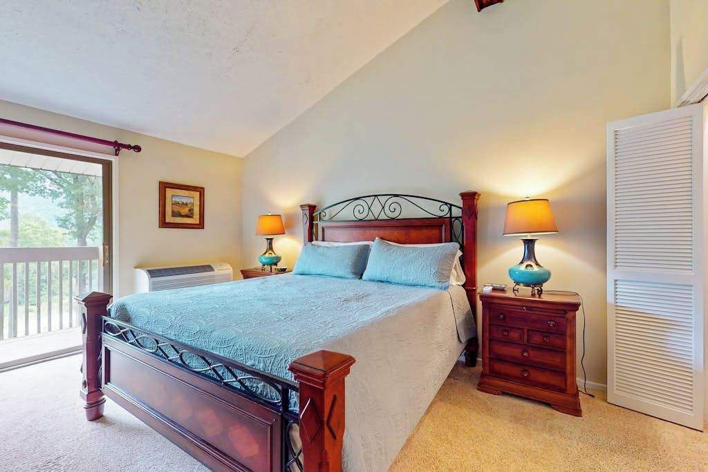 Photo of Bedroom in Sapphire