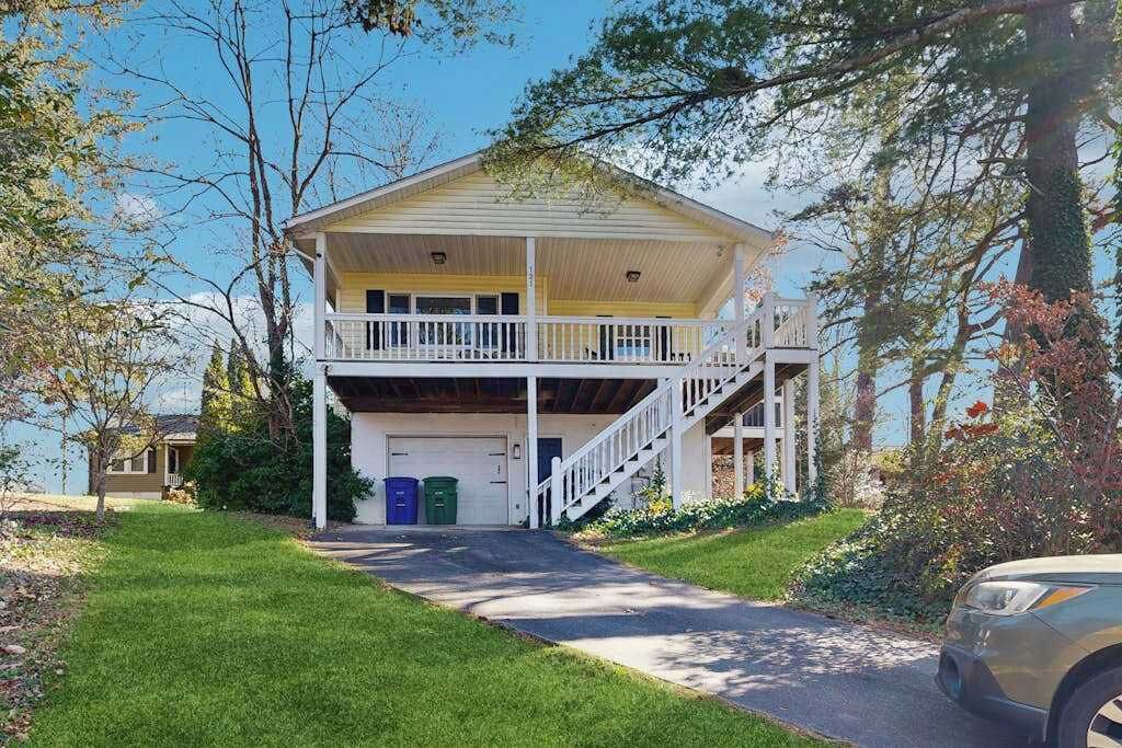 Photo of Outdoor in Royal Pines