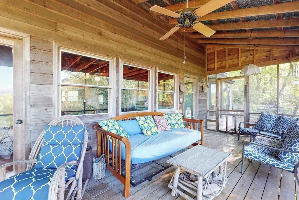 Photo of Patio Balcony in Brevard