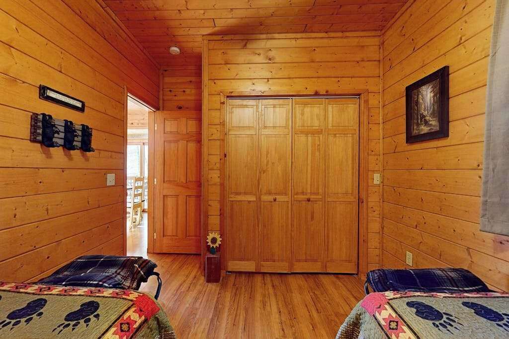 Photo of Bedroom in Kyle