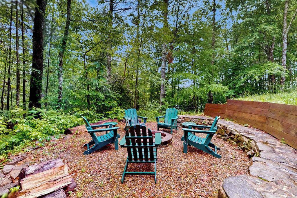 Photo of Patio Balcony in Cullowhee