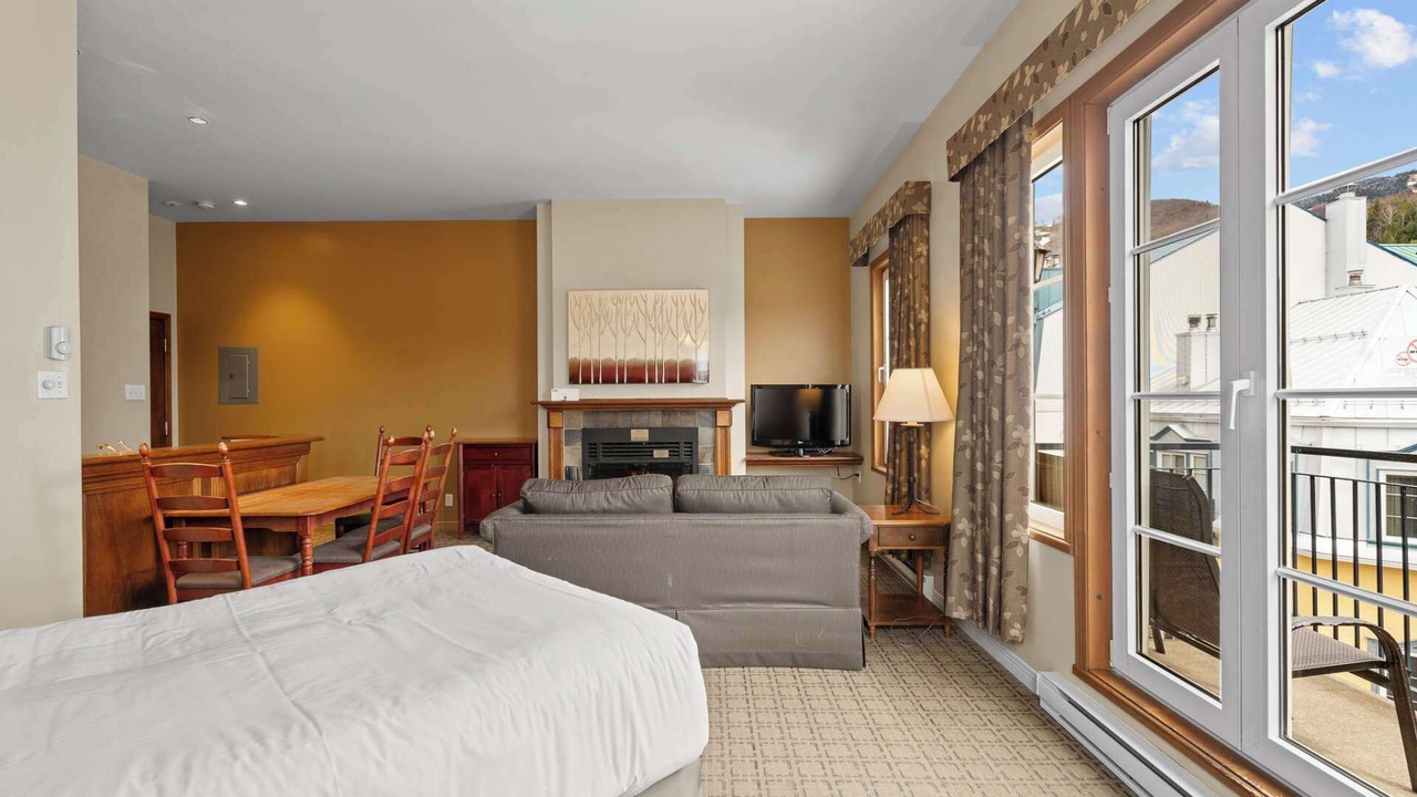 Photo of Livingroom in Mont-Tremblant Pedestrian Village