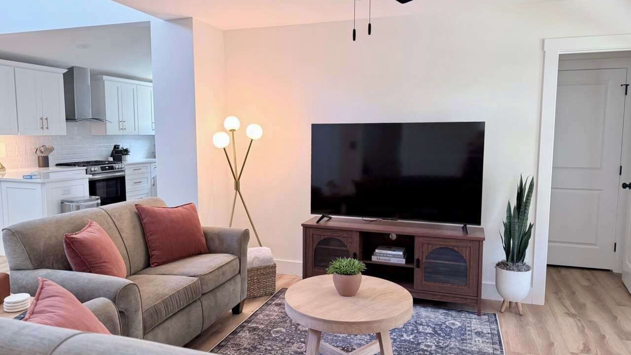 Photo of Livingroom in Johnson City