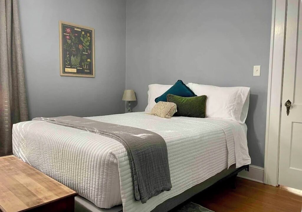Photo of Bedroom in Commerce