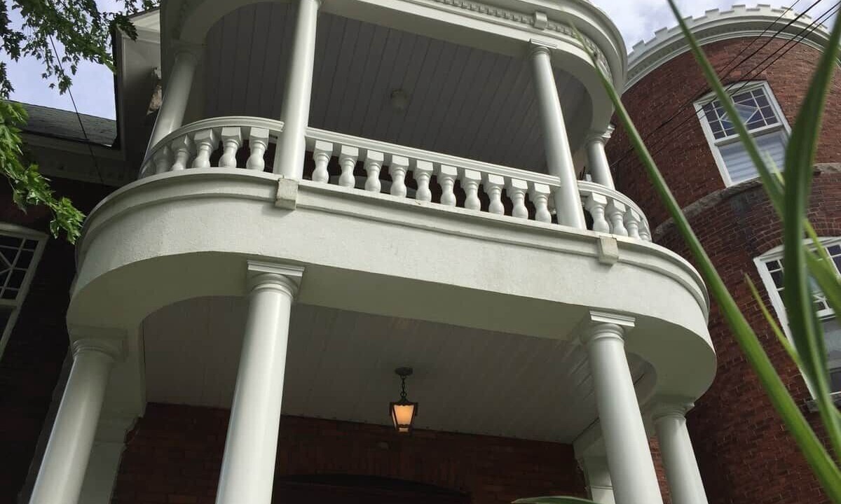 Photo of Patio Balcony in Centre-Ville