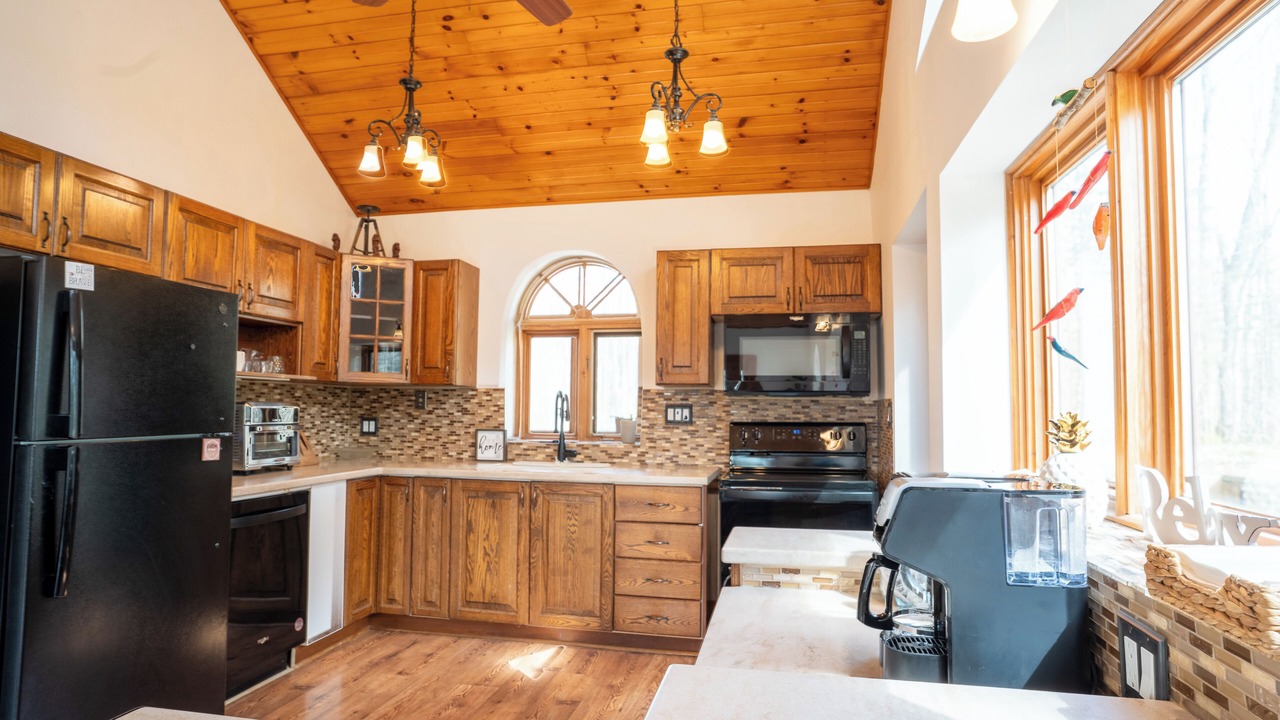 Photo of Kitchen in Georgian Bluffs