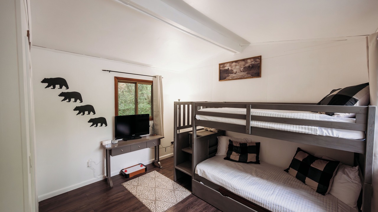 Photo of Bedroom in Mill Ridge