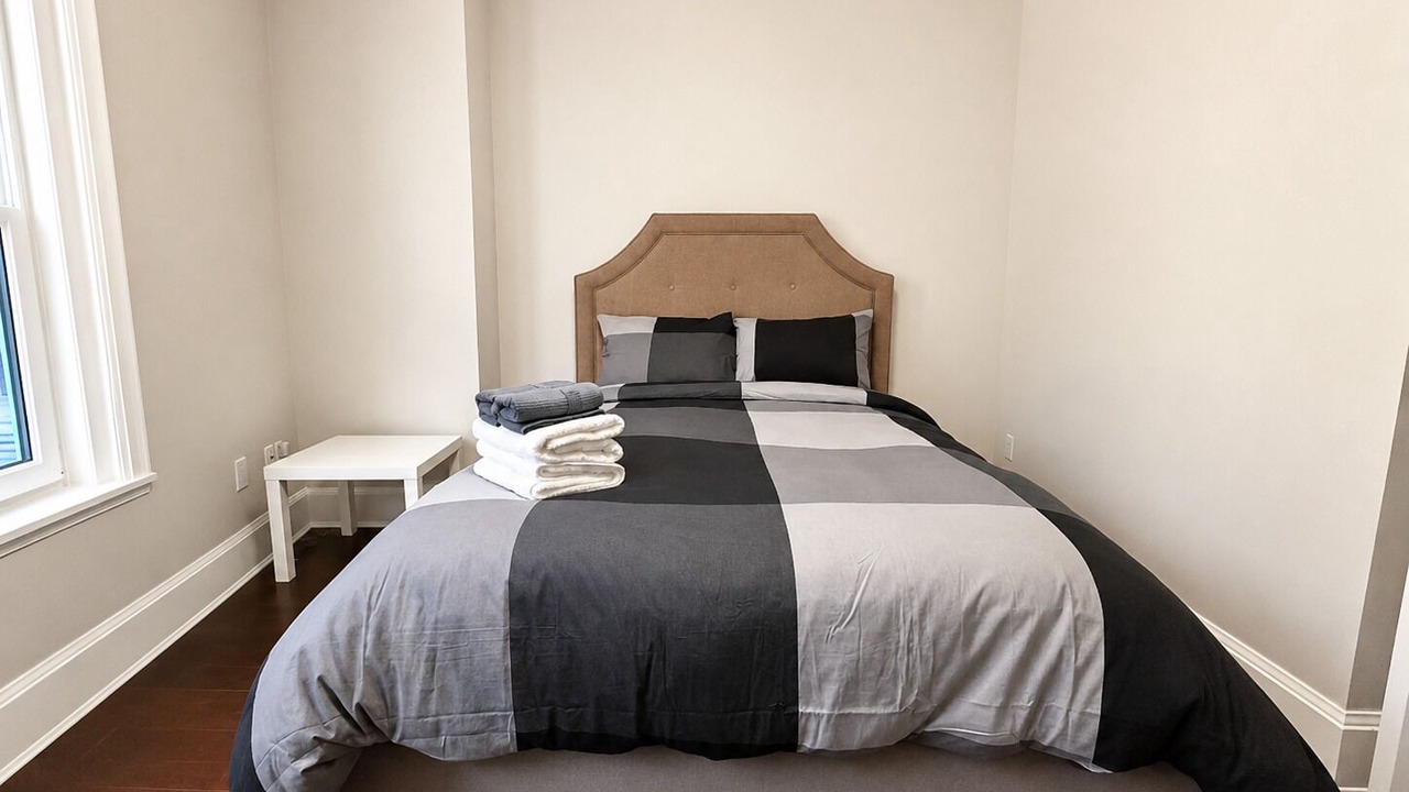 Photo of Bedroom in West Vancouver