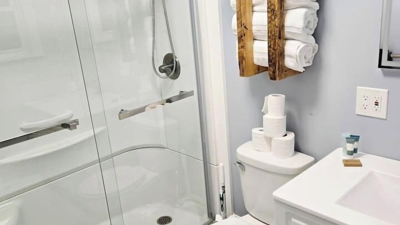 Photo of Bathroom in Hampton