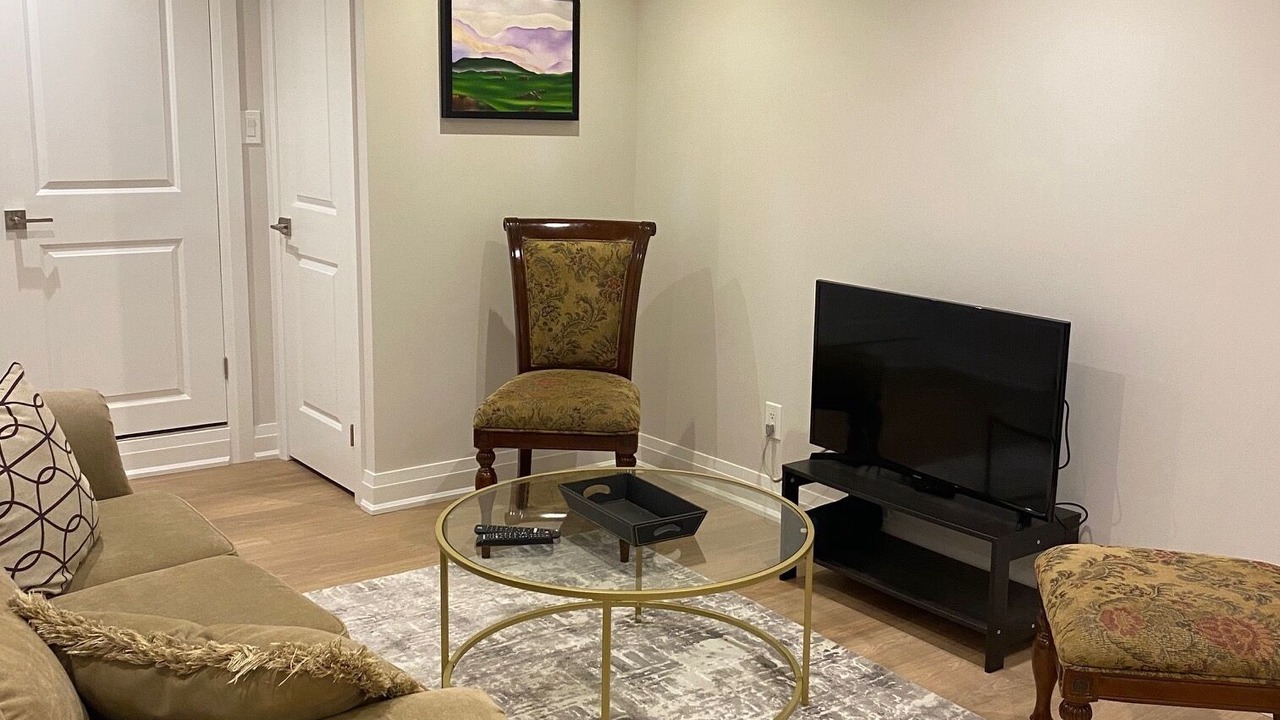 Photo of Livingroom in Richmond Hill