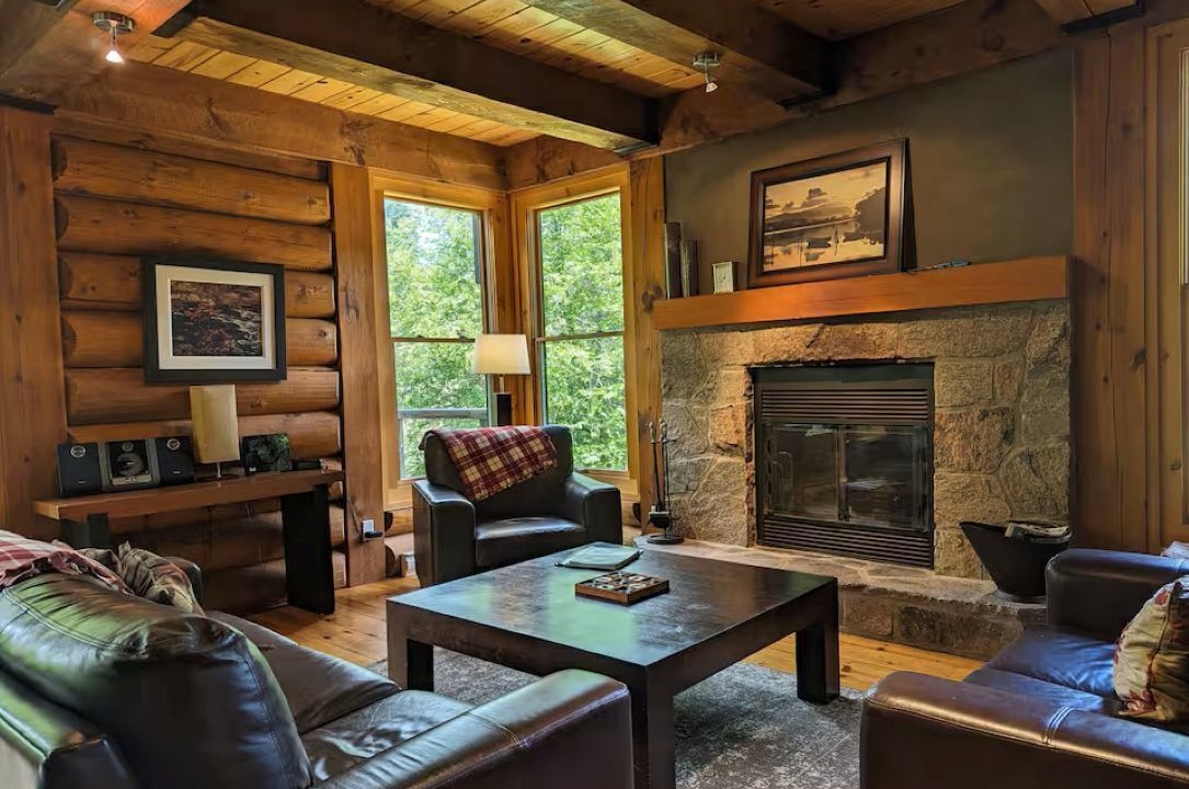 Photo of Livingroom in Lac Superieur Village