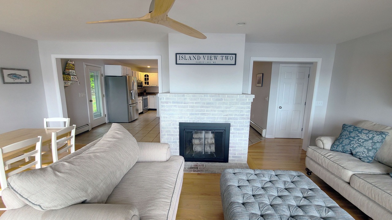Photo of Livingroom in Sebago