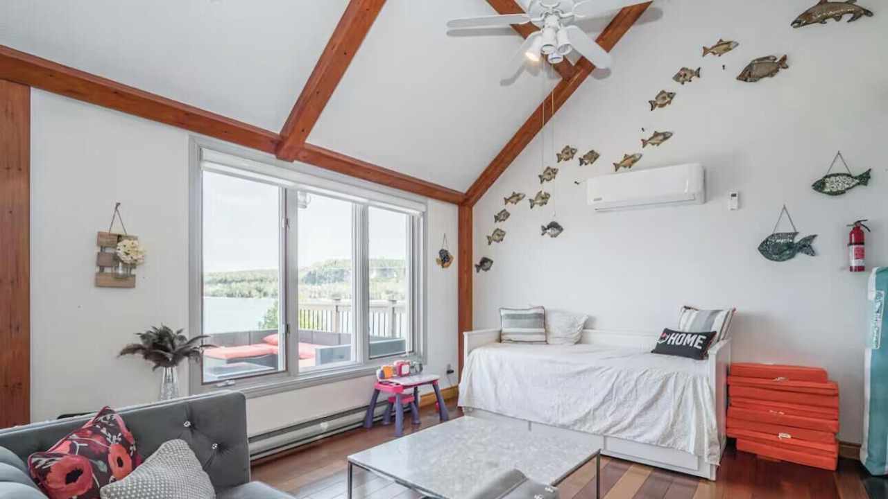Photo of Bedroom in Lion's Head