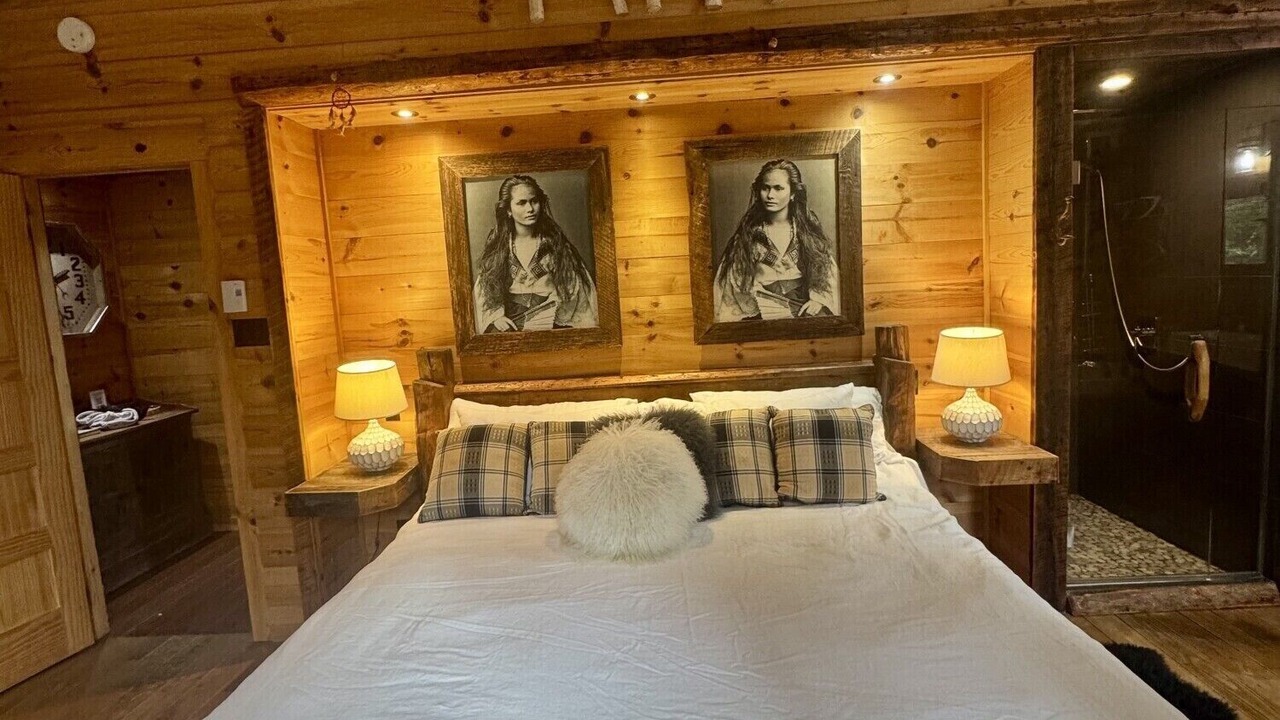 Photo of Bedroom in La Malbaie