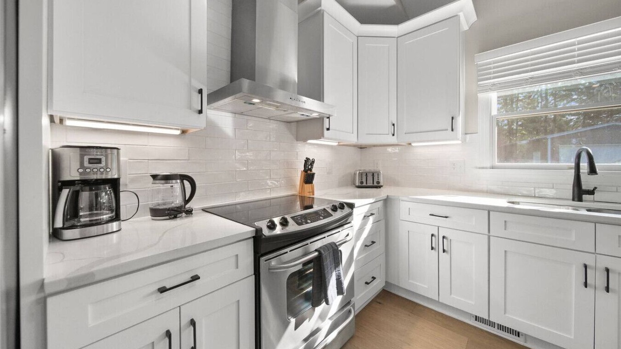 Photo of Kitchen in Bowling Green