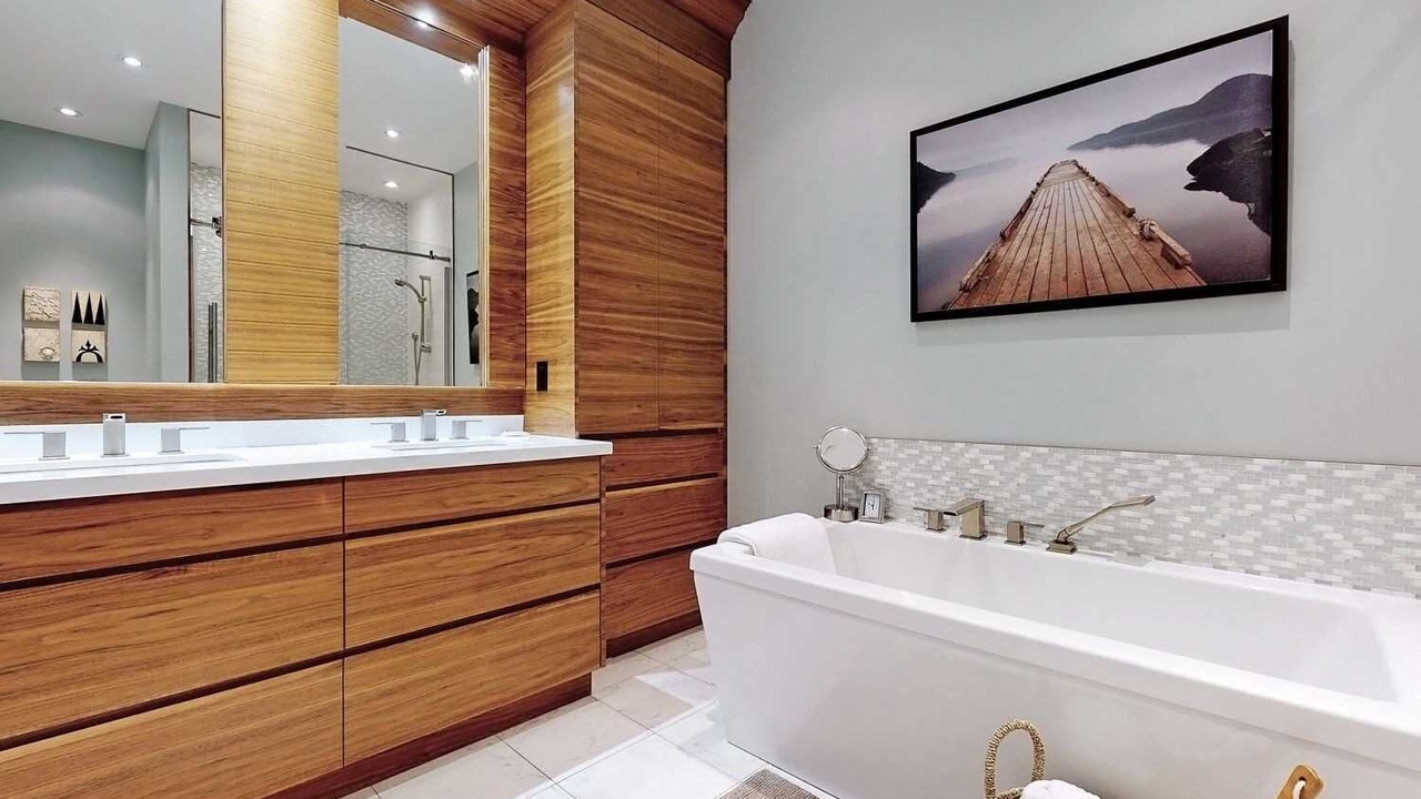Photo of Bathroom in Richmond Hill