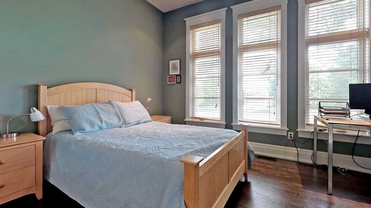 Photo of Bedroom in Richmond Hill