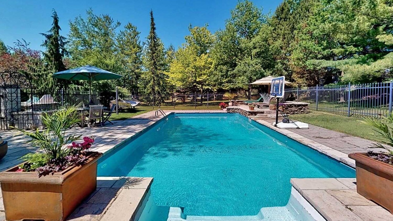 Photo of Outdoor in Richmond Hill