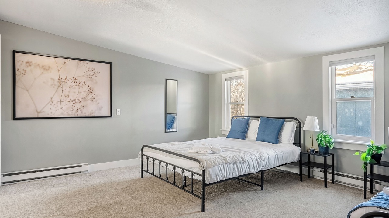Photo of Bedroom in Northwest Calgary