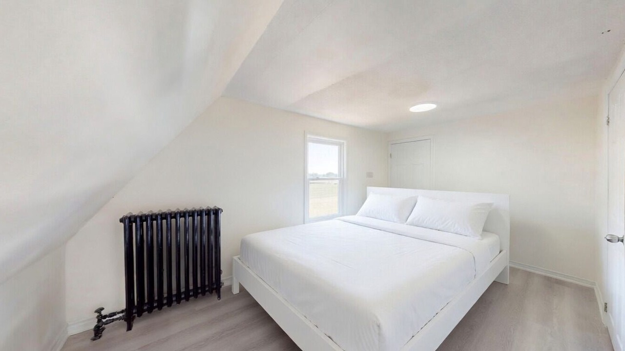 Photo of Bedroom in Lincoln