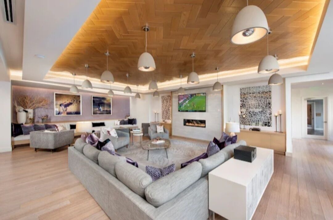 Photo of Livingroom in Sandy Springs