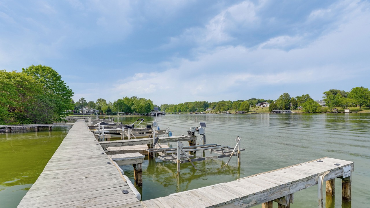 Photo of Outdoor in Morgan II