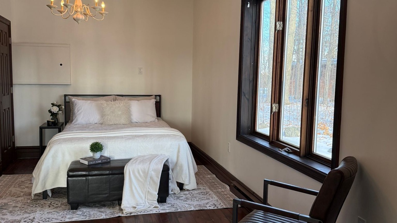 Photo of Bedroom in Bradford West Gwillimbury