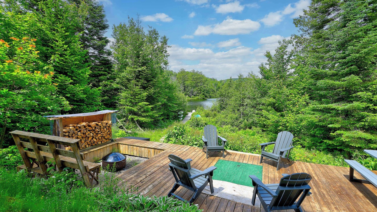 Photo of Patio Balcony in Sainte-Emelie-de-L'Energie