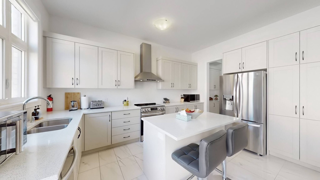 Photo of Kitchen in Caledon