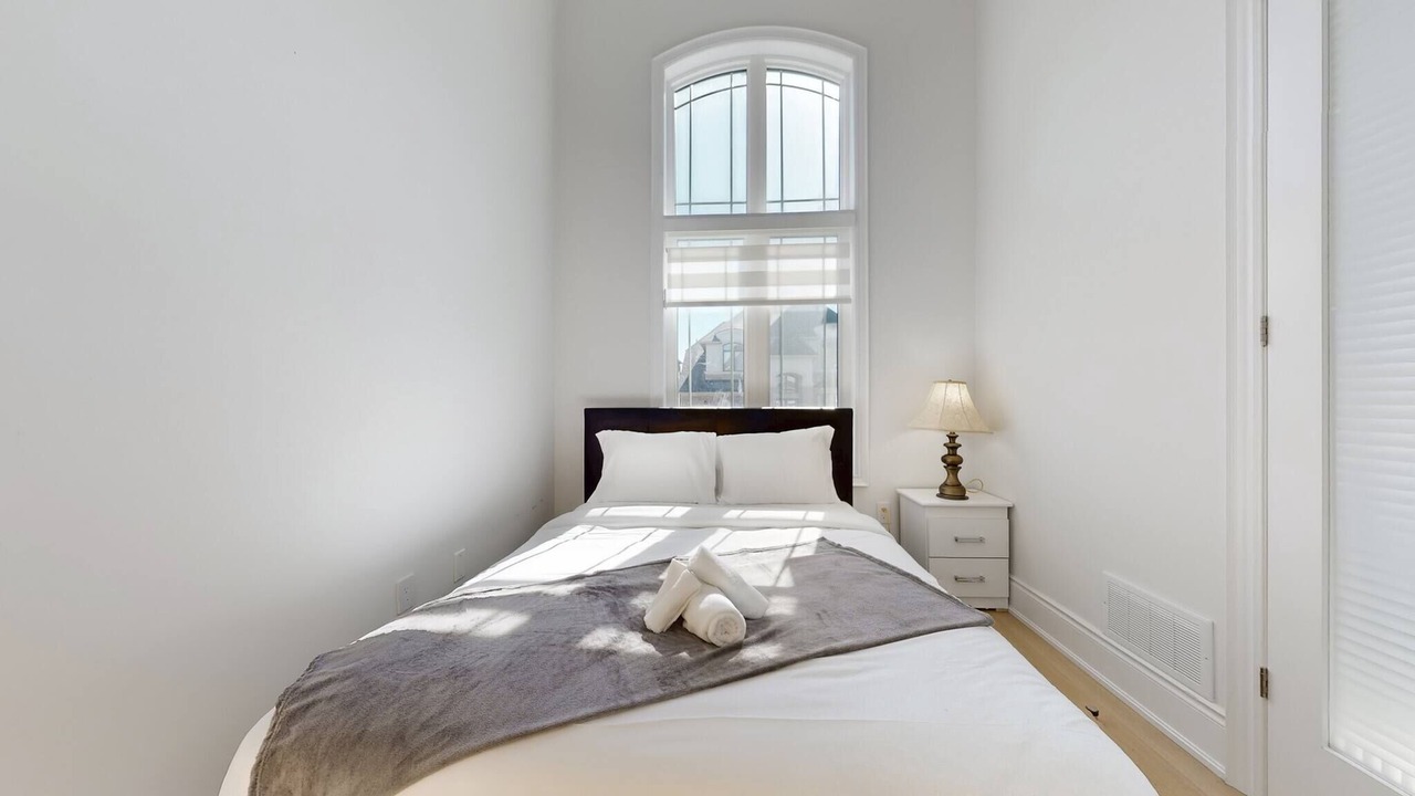 Photo of Bedroom in Caledon