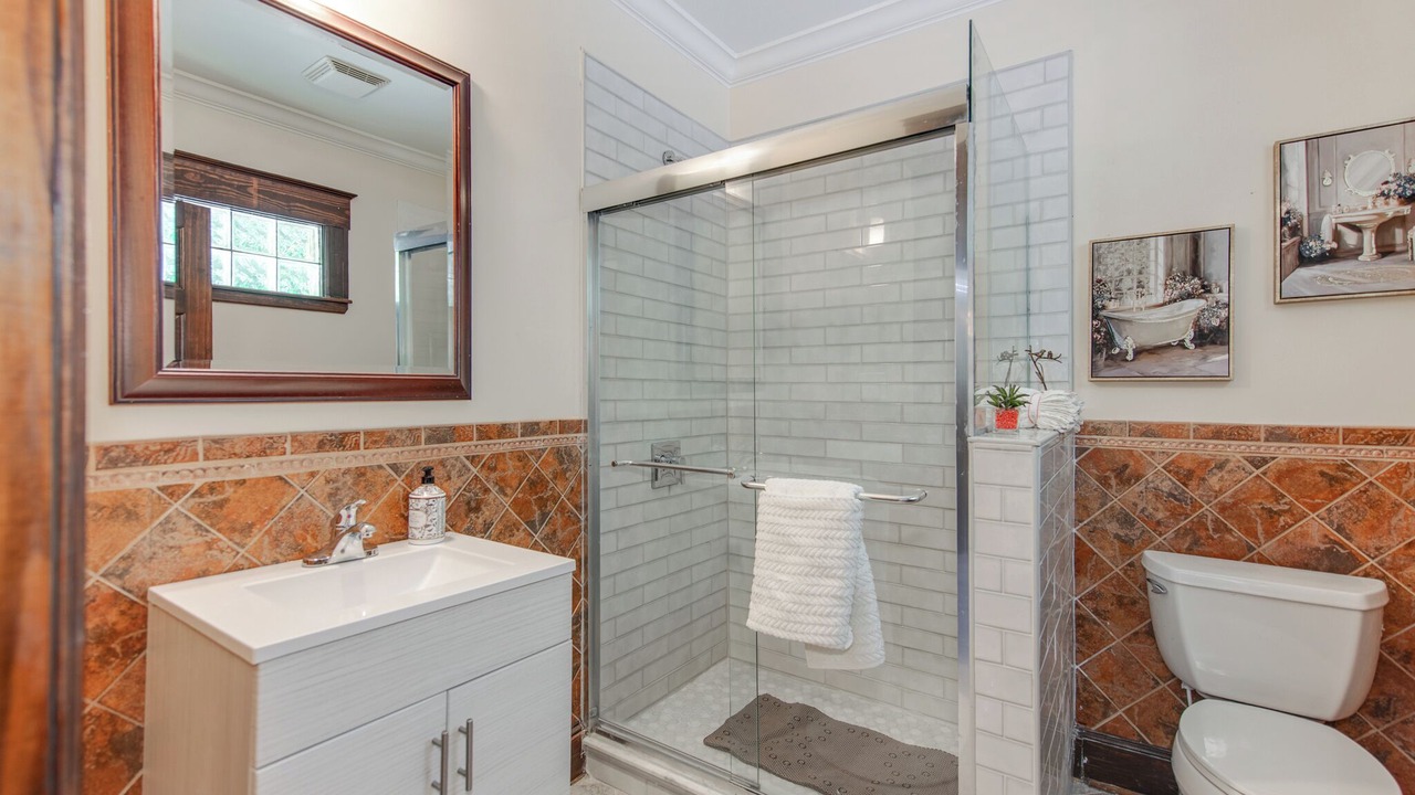Photo of Bathroom in Hidden Valley