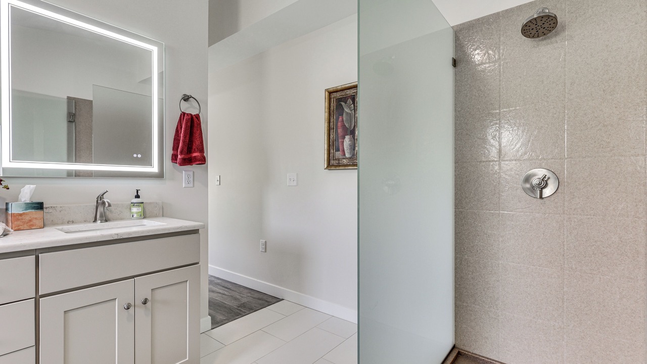 Photo of Bathroom in Singers Glen