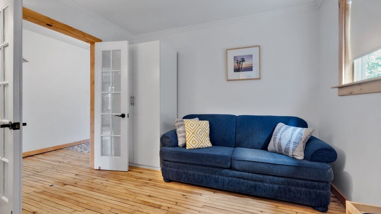 Photo of Livingroom in Hull