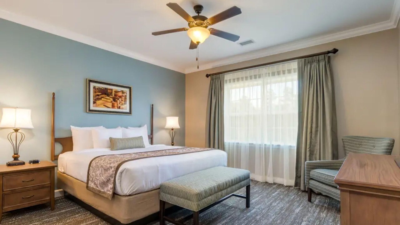 Photo of Bedroom in Williamsburg