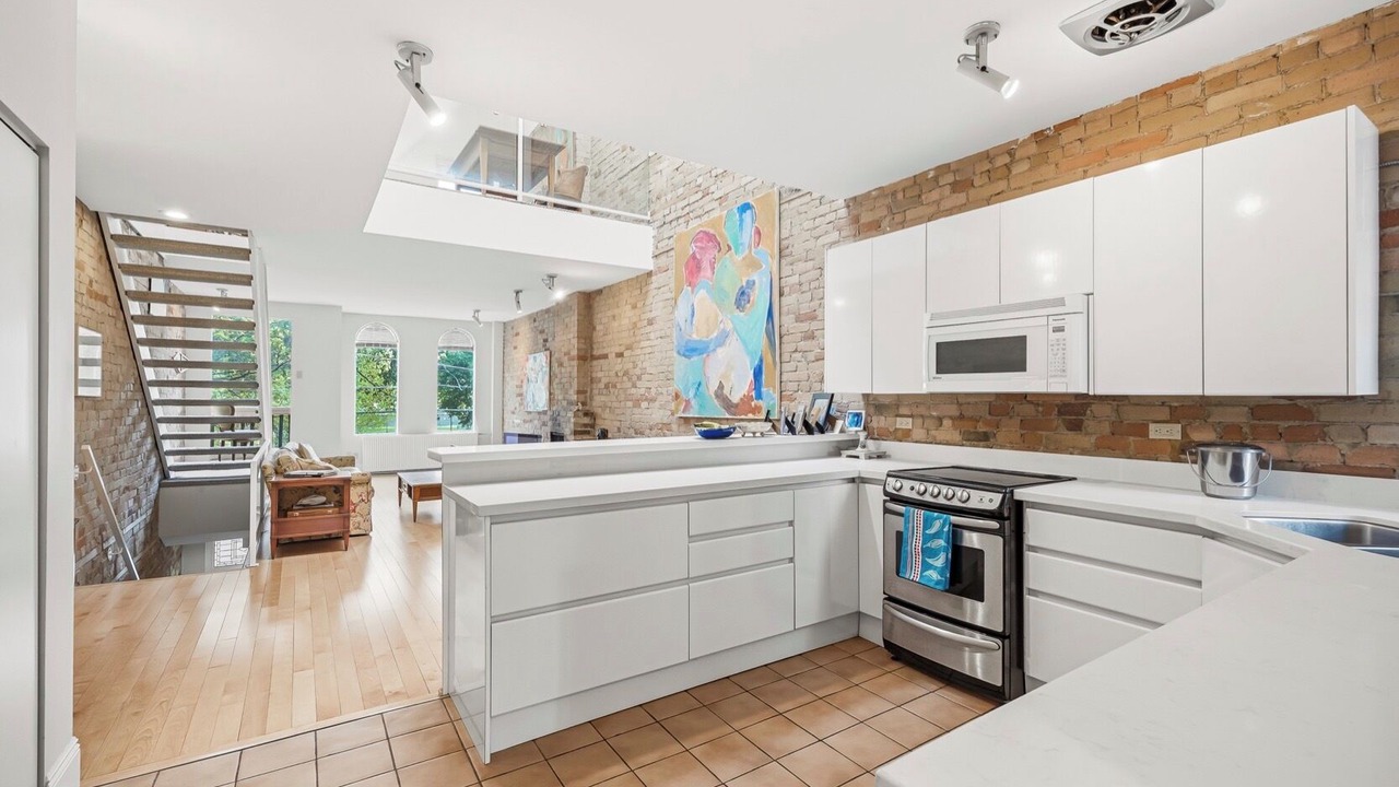 Photo of Kitchen in Garden District