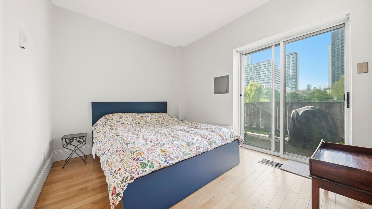 Photo of Bedroom in Garden District