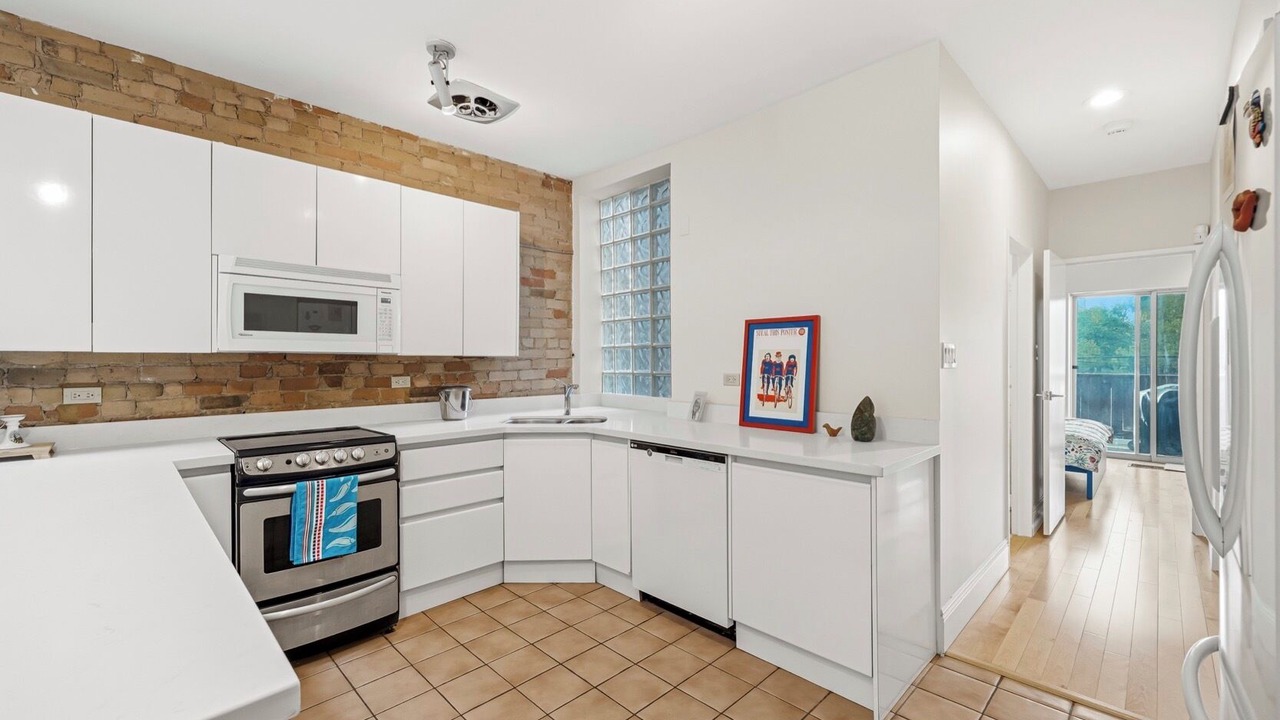 Photo of Kitchen in Garden District