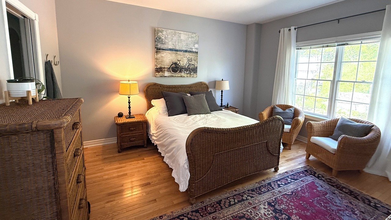 Photo of Bedroom in Crystal Beach