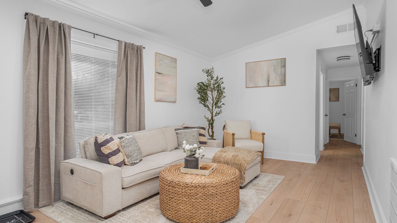 Photo of Livingroom in Rocky Mount