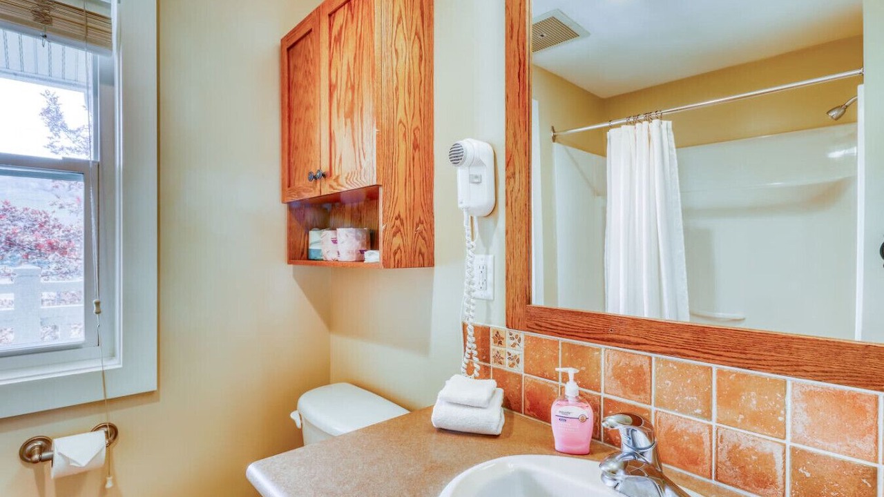 Photo of Bathroom in The Blue Mountains
